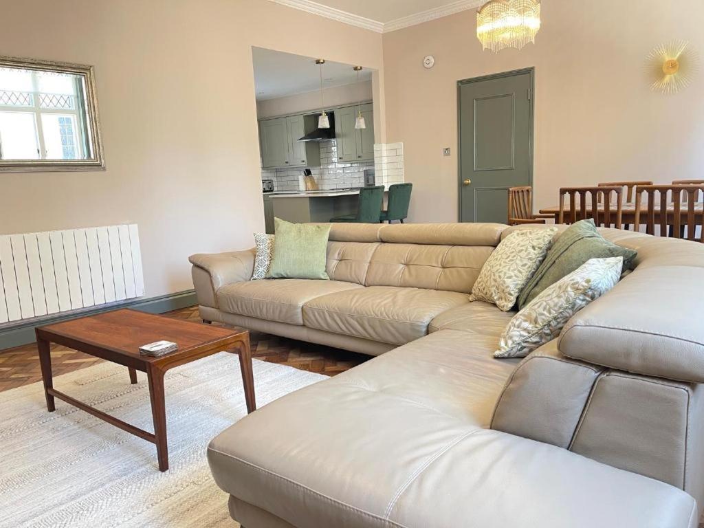 Cathedral View Apartment, Flat 4 Bury St. Edmunds Bagian luar foto